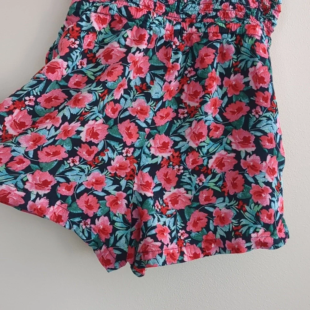 Girls Old Navy Sleeveless Printed Smocked Romper (Size S 6/7)